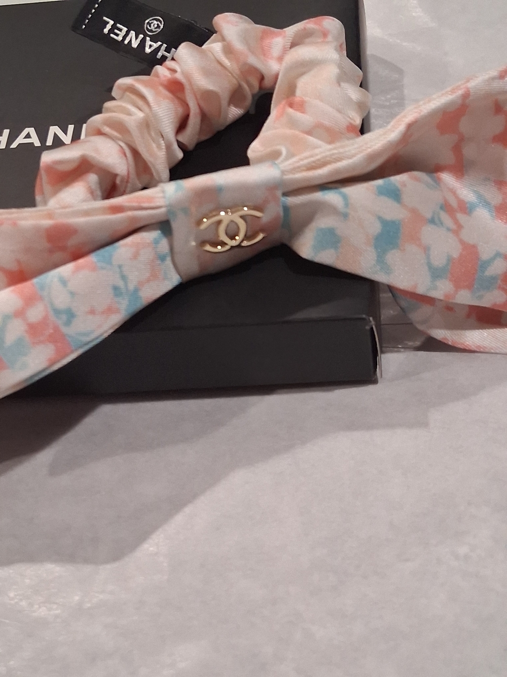 Chanel- GWP Silk Pink & Blue Patterned Bow Scrunchie Hair Accessory.New
